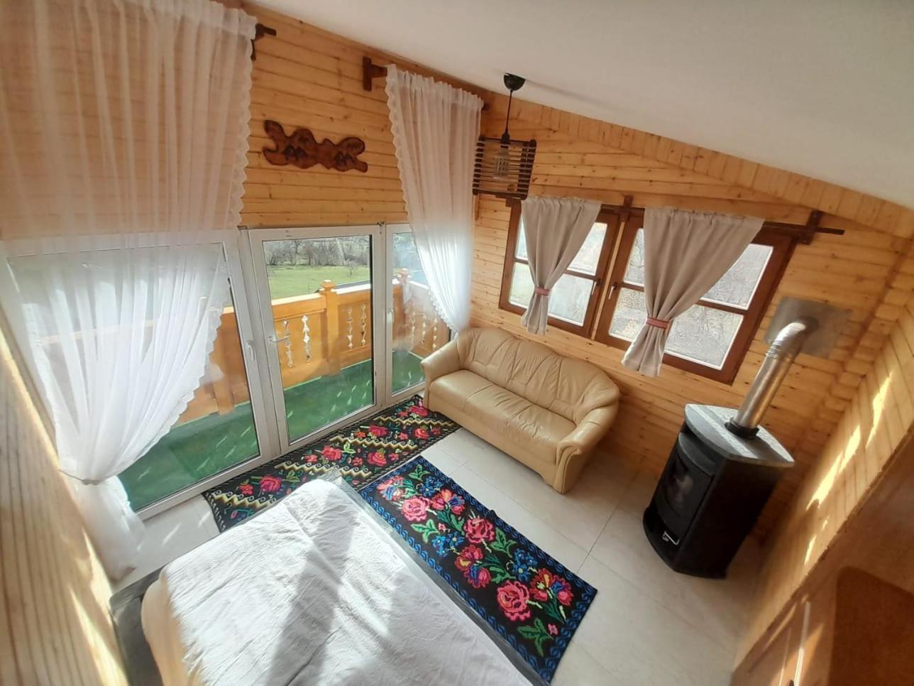 Mosia Dar In Rai Apartment Berbesti Exterior photo